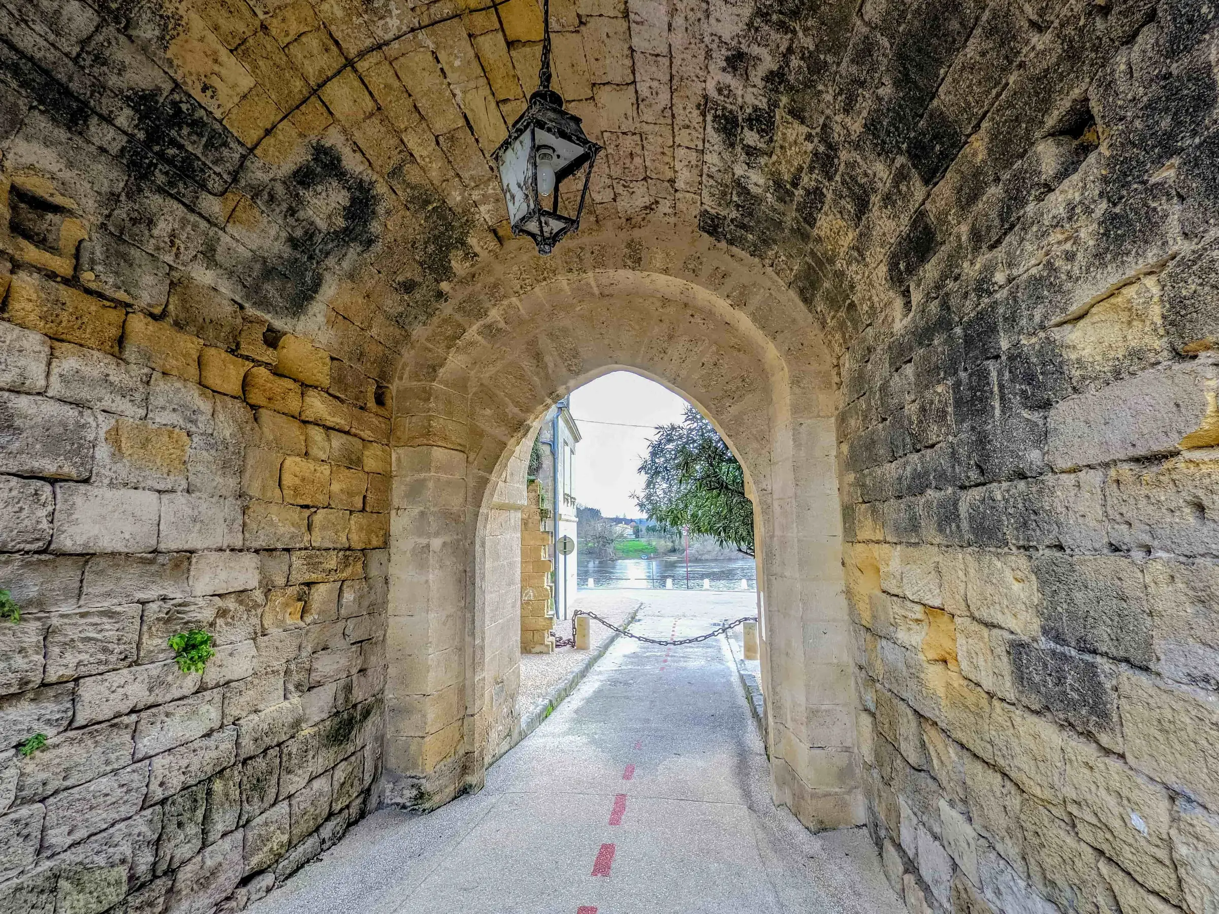 Porte du midi dite Porte de fer