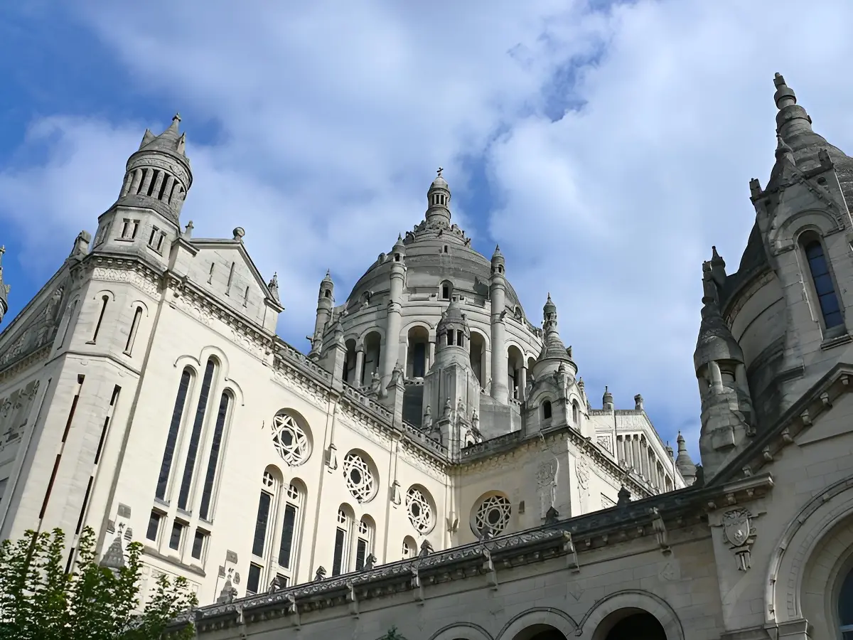 Basilique Sainte-Thérèse