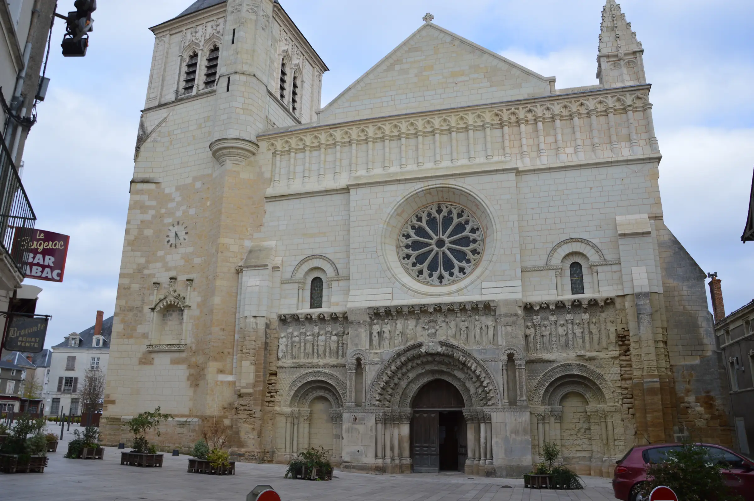Église Saint-Médard
