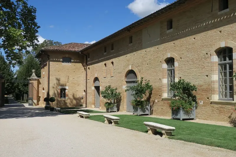 CHÂTEAU DE LARÉOLE
