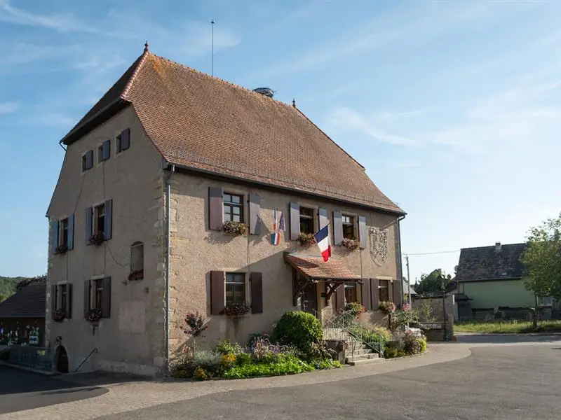 Château du bas et retable du XVIème siècle