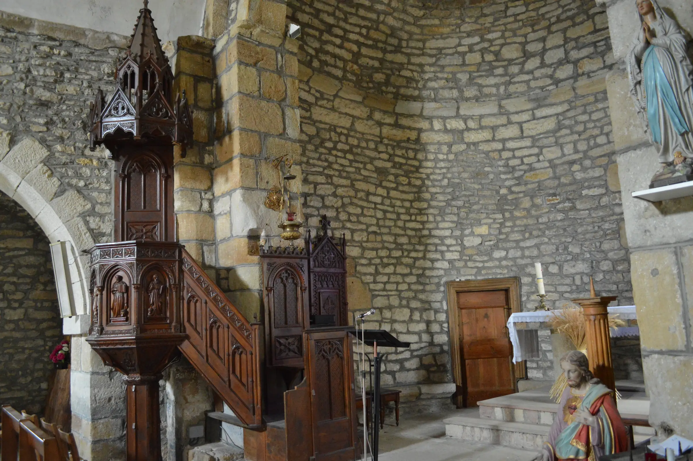 EGLISE DE MONTJÉZIEU