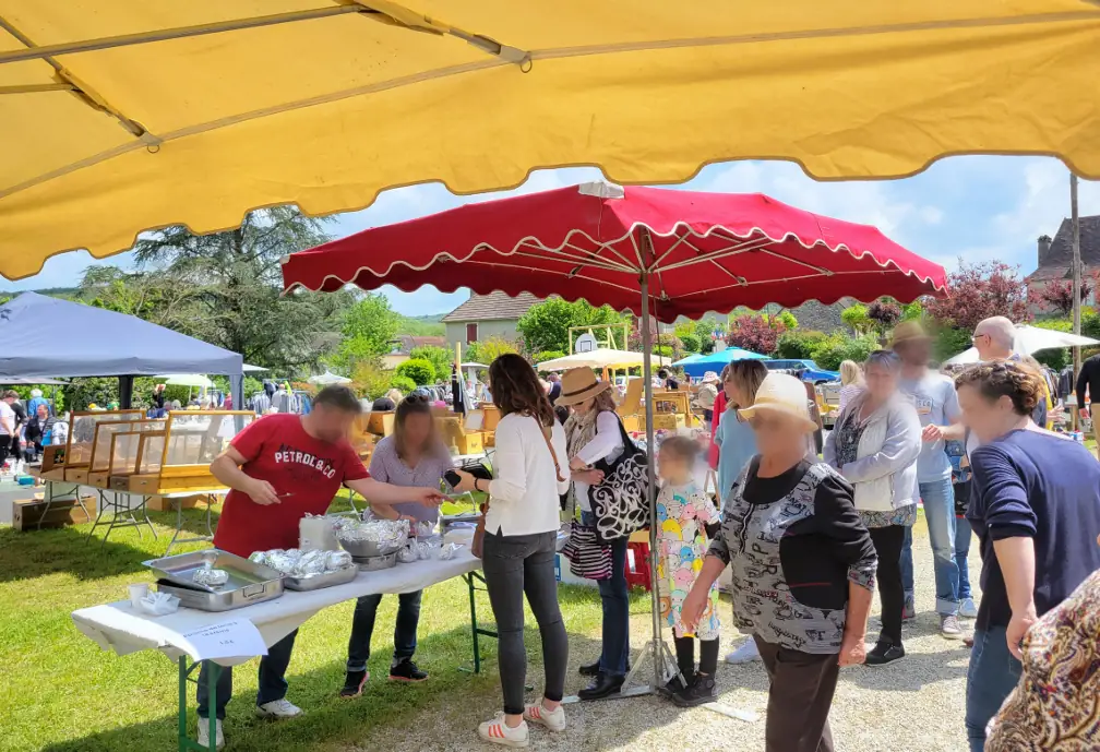 Vide grenier à Lanzac