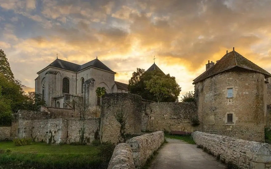 Abbaye de Nouaillé-Maupertuis