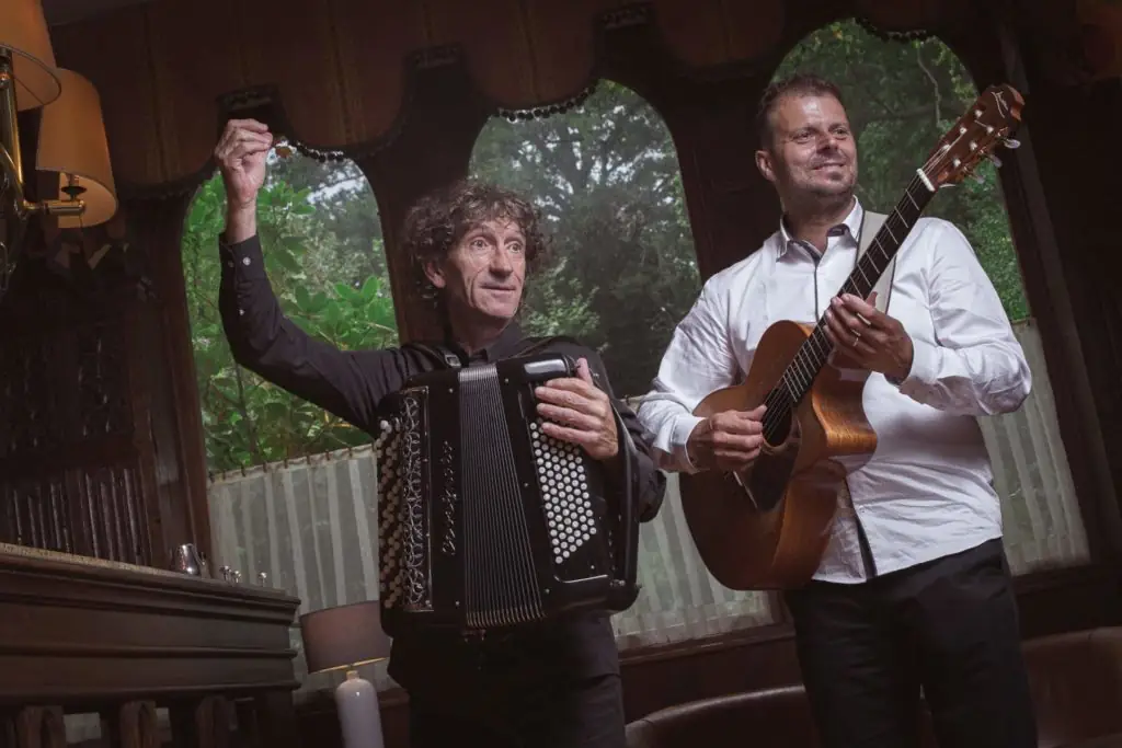 Concert - De Touches et de Cordes