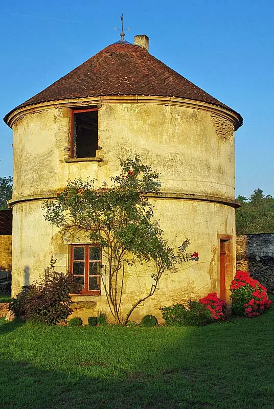Colombier du Maître de Campagne d'Esnoms-au-Val