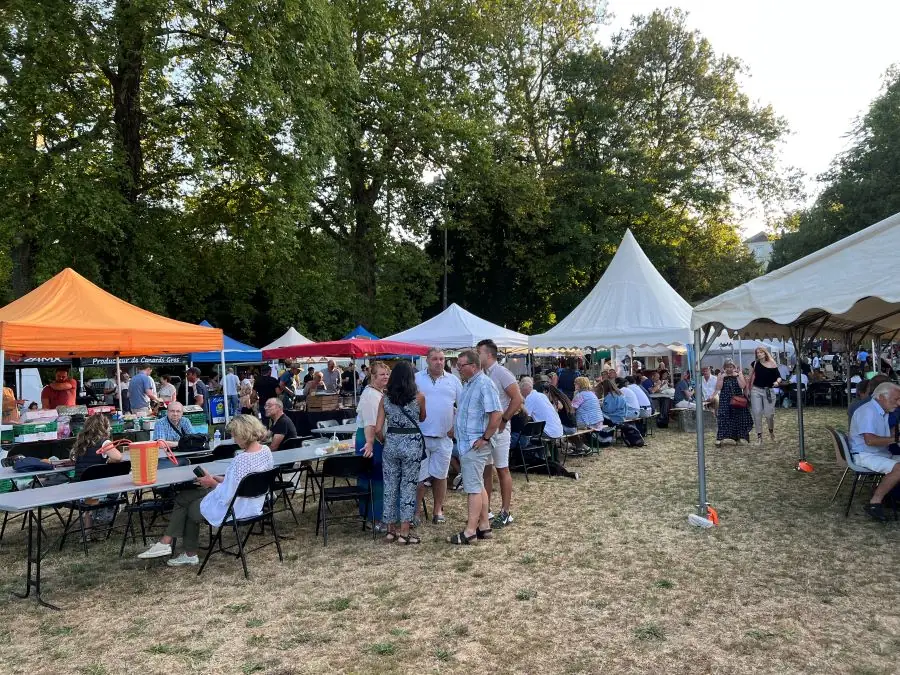 Marché gourmand : vin, gastronomie, artisanat