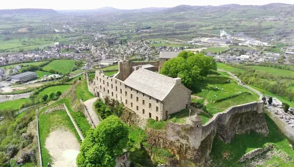 Cromwell – Spectacle au château de Sévérac
