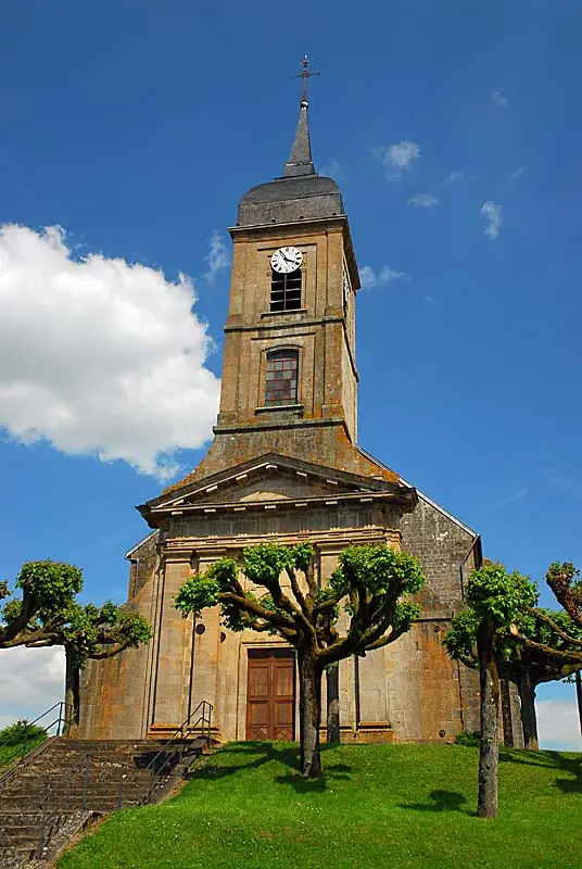 Eglise de la Nativité-de-Notre-Dame de neuilly-l'Evêque