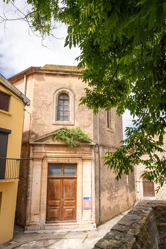 TEMPLE PROTESTANT