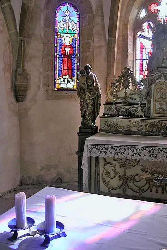 Eglise de la Nativité-de-la-Vierge de Rivières-le-Bois