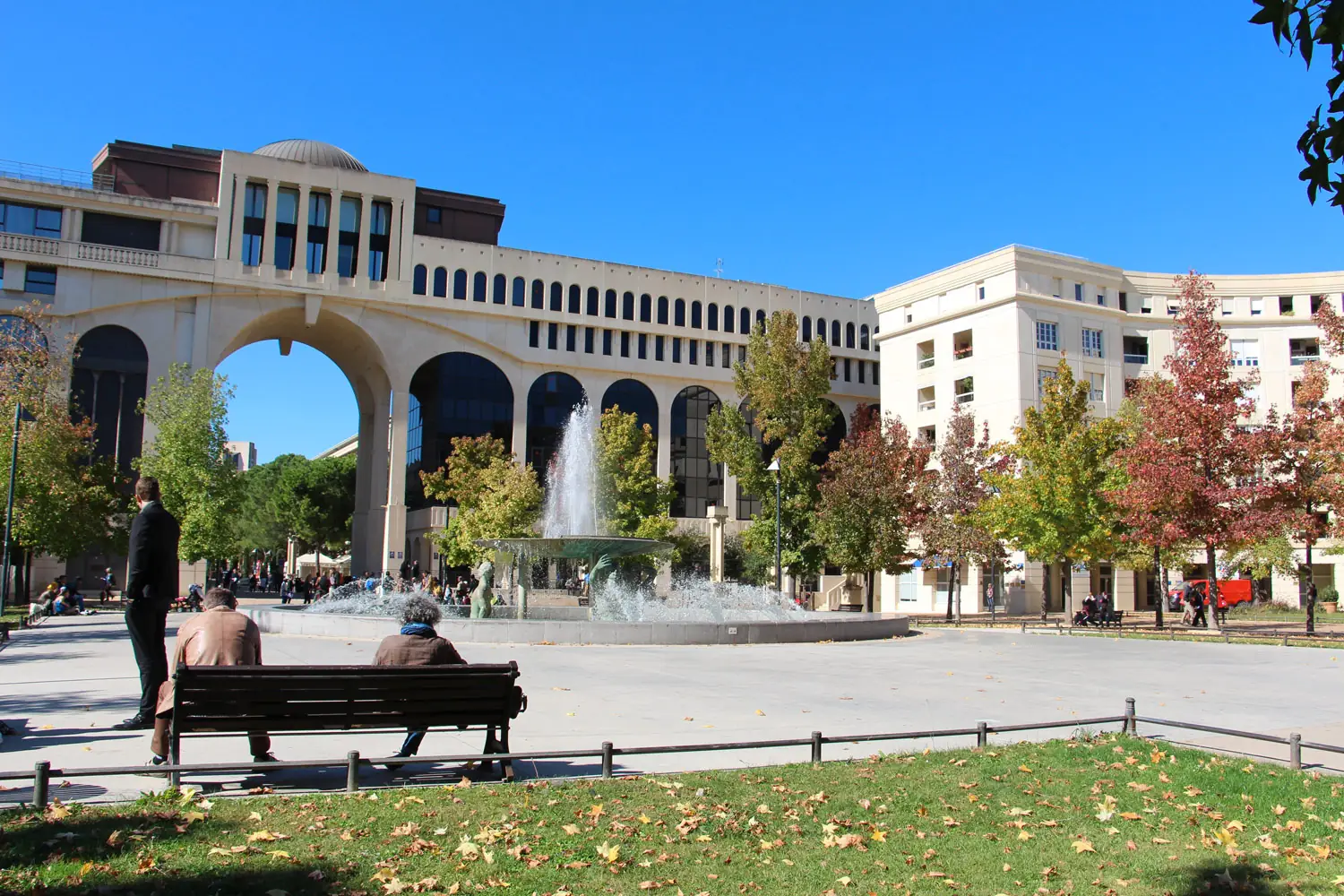 PLACE DE THESSALIE