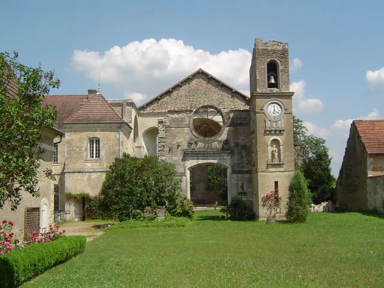 Abbaye Saint-Nicolas de Septfontaines