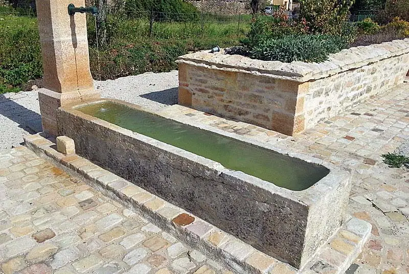 Fontaine de la Coudraie à Corlée