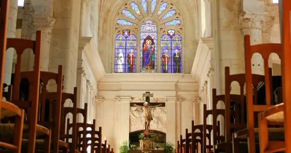 Abbaye de Nouaillé-Maupertuis