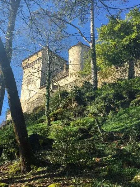 Château de Ginals à Villeneuve-d'Aveyron