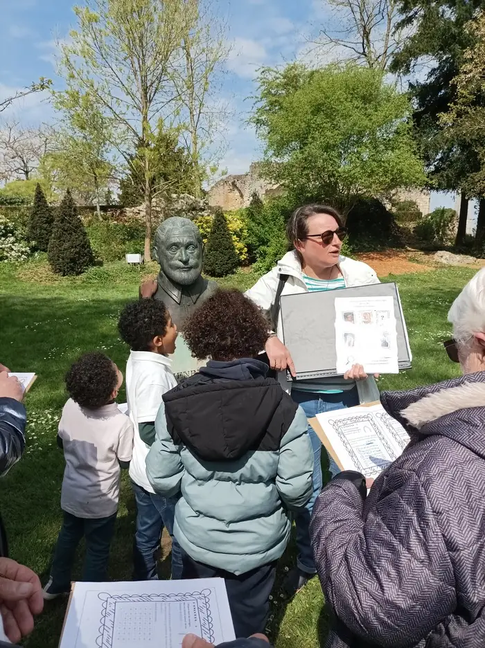 Visite ludique en famille : Enquête au château à Vendôme