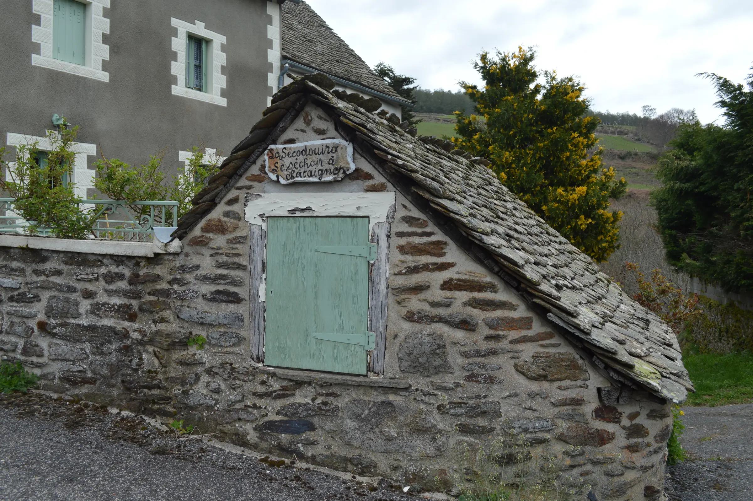 VILLAGE DES HERMAUX