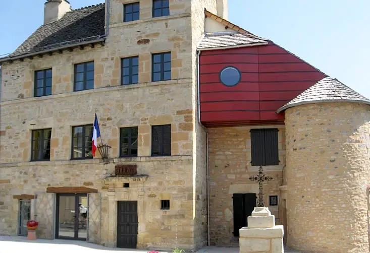 CENTRE HISTORIQUE DE CHIRAC