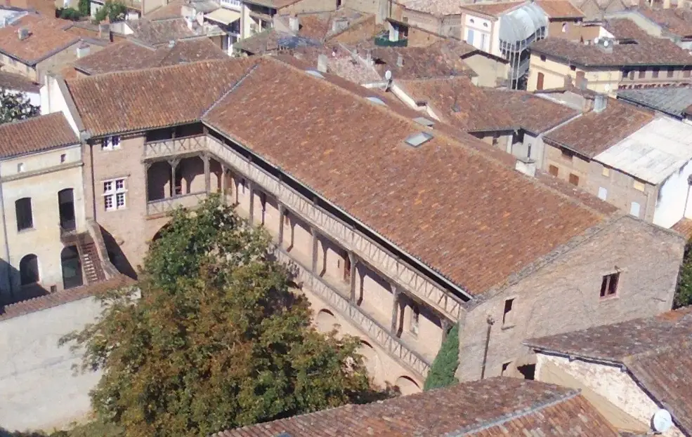 LES GRENIERS DU ROY