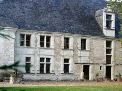 Château de la Chapelle-Bellouin
