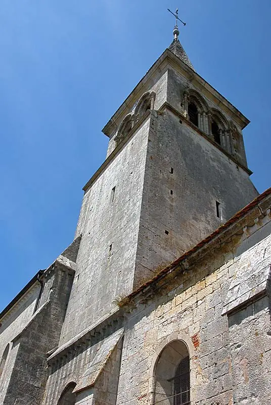 Eglise Saint-Pierre-es-Liens d'Arbot