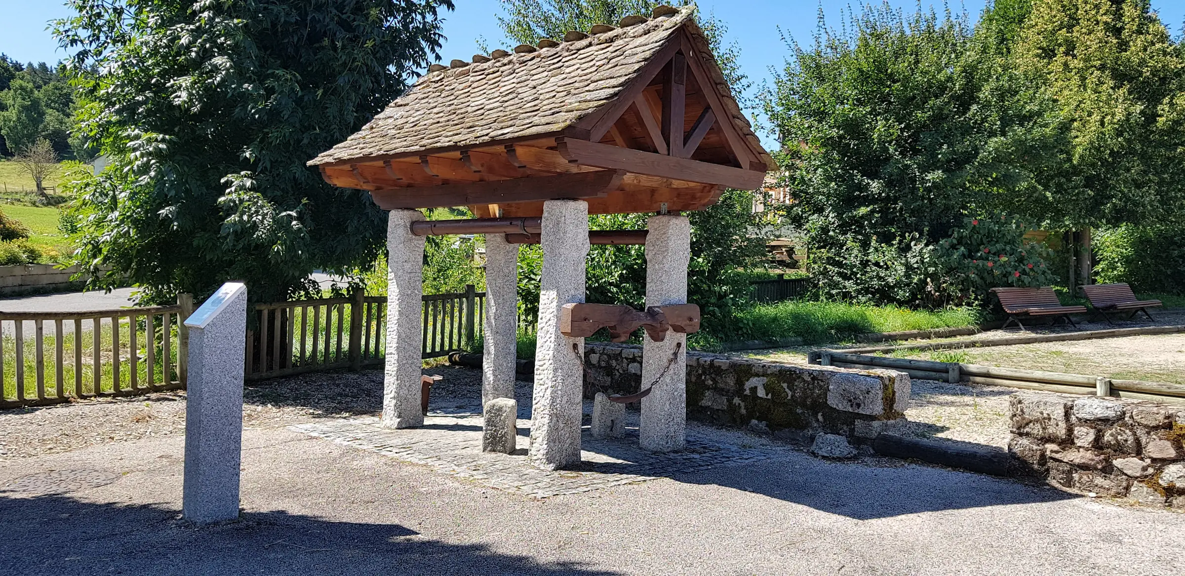 RECOULES-DE-FUMAS
