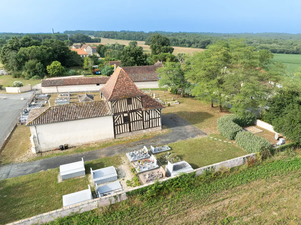 Eglise de St Sauveur Lalande
