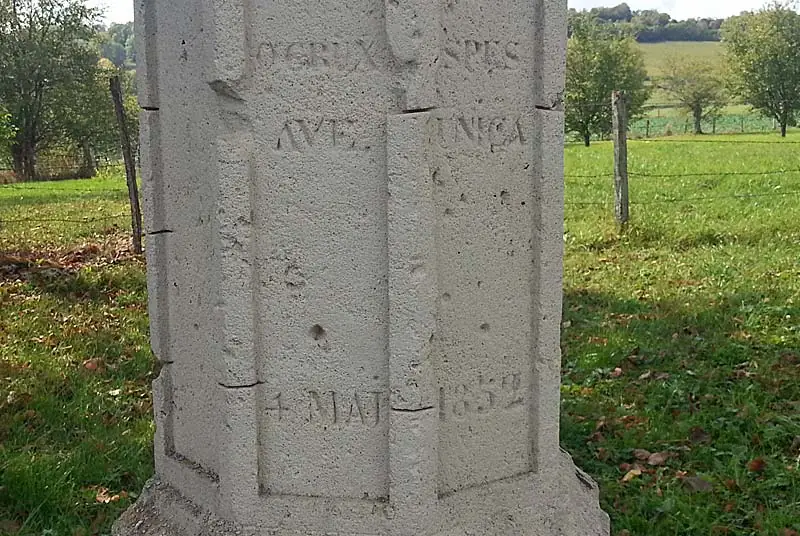 Croix Saint-Pierre de Corlée