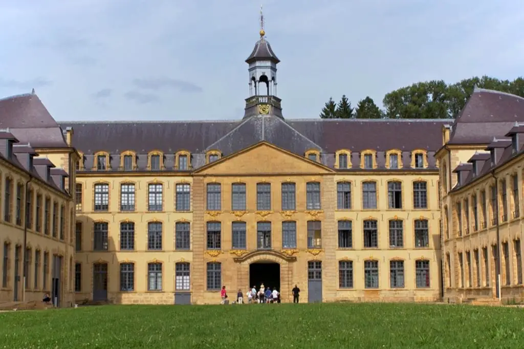 Le Dijonval