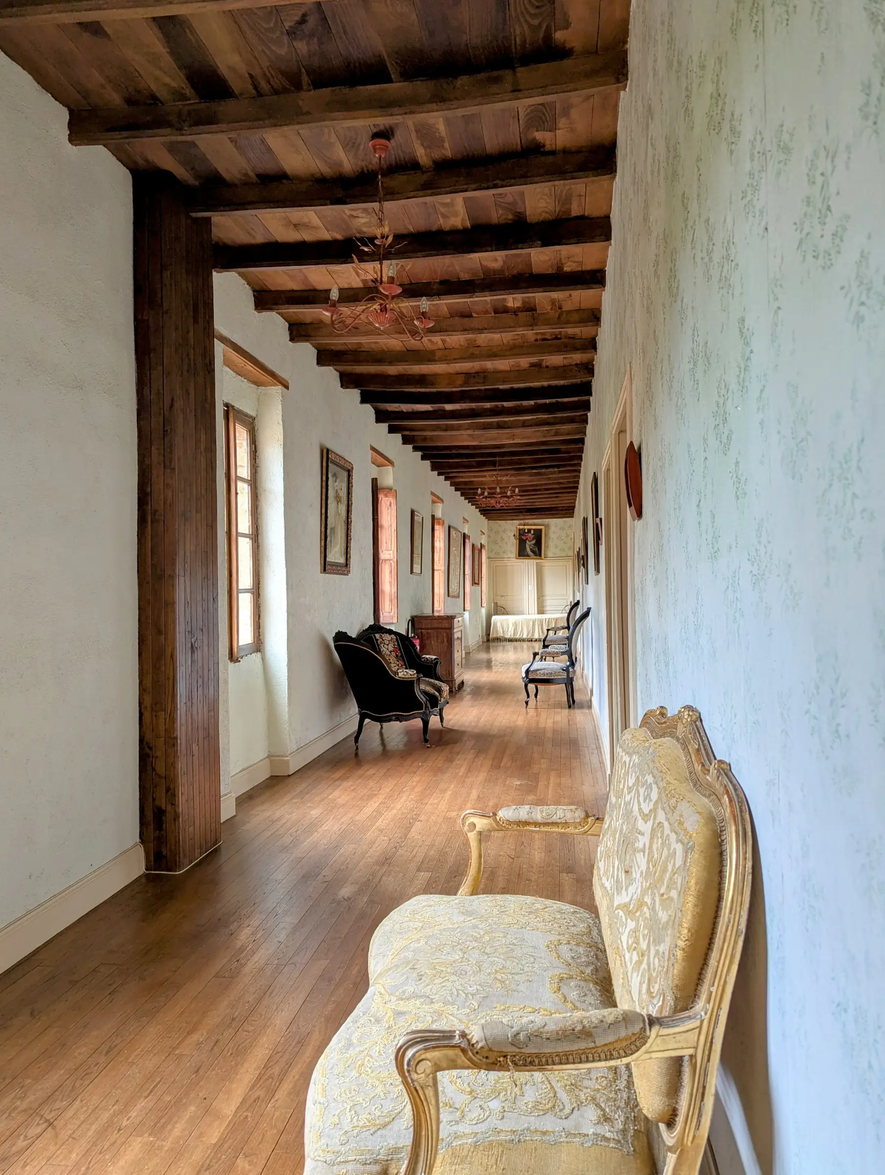 CHATEAU DE PALAYS