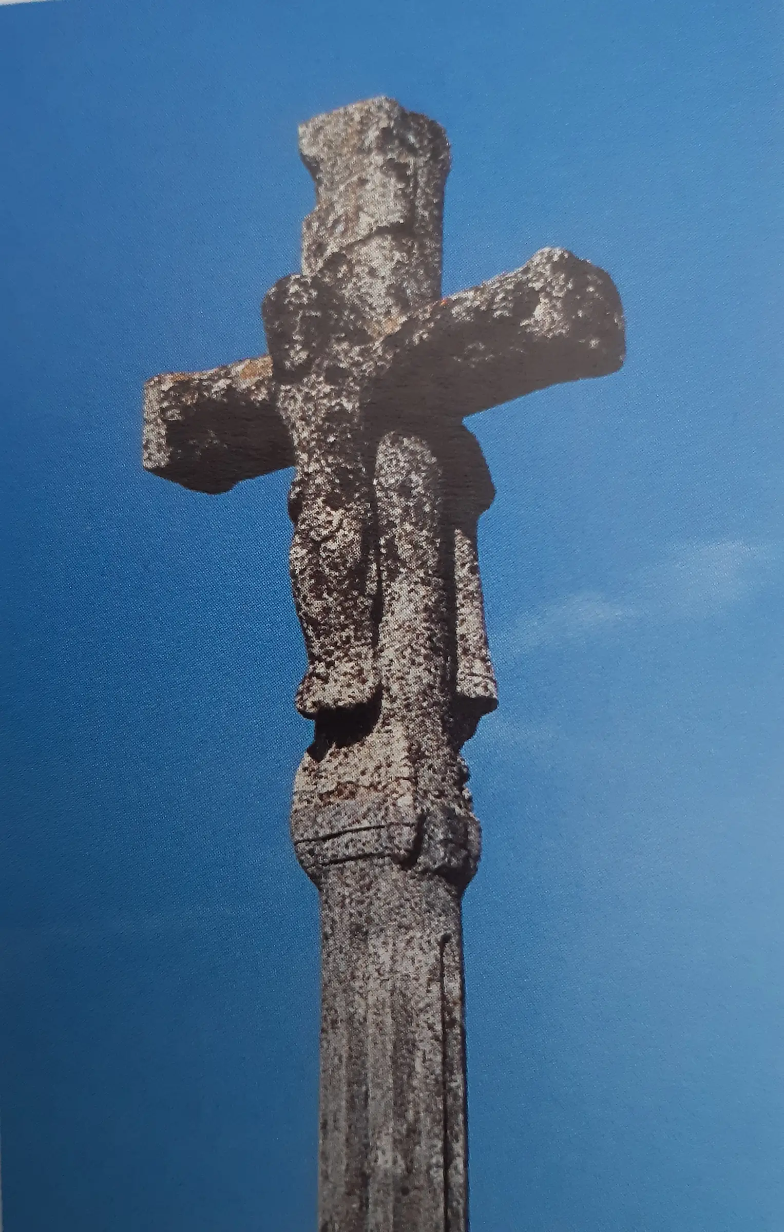 CROIX EN PIERRE AU BORN