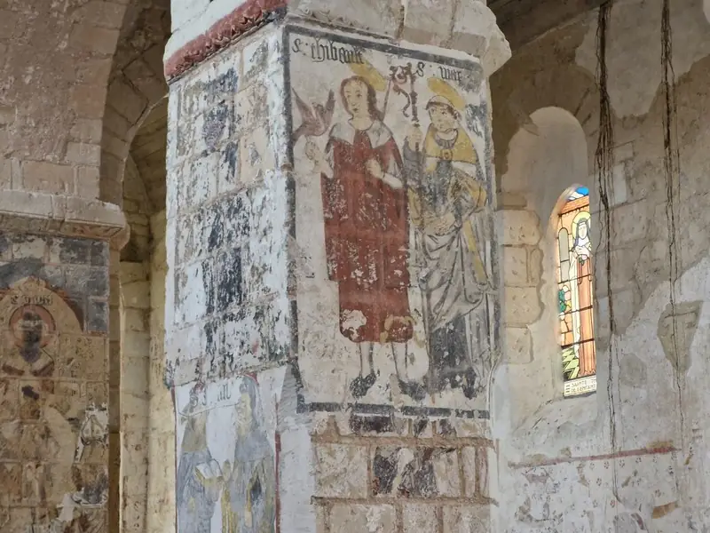Wivisites : église de Lavardin