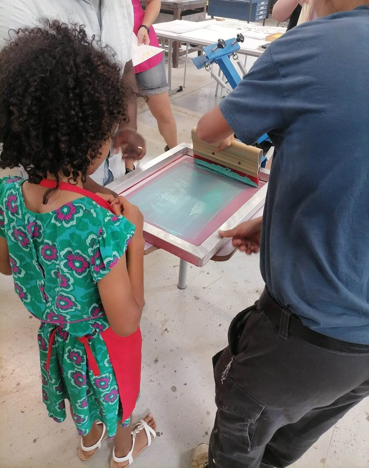 Atelier-école | Sérigraphie sur papier "Tête d'affiches"