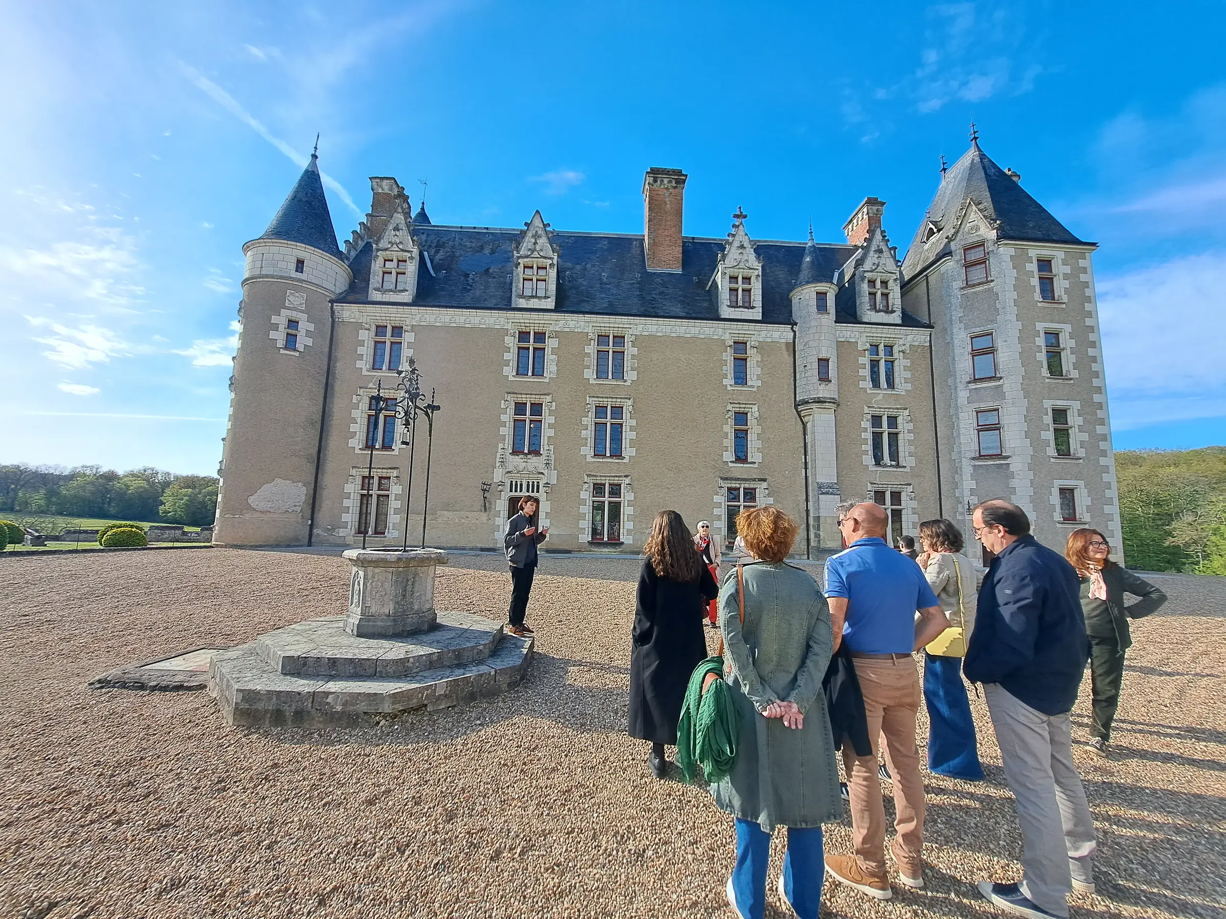 Visite guidée classique au Château de Montpoupon