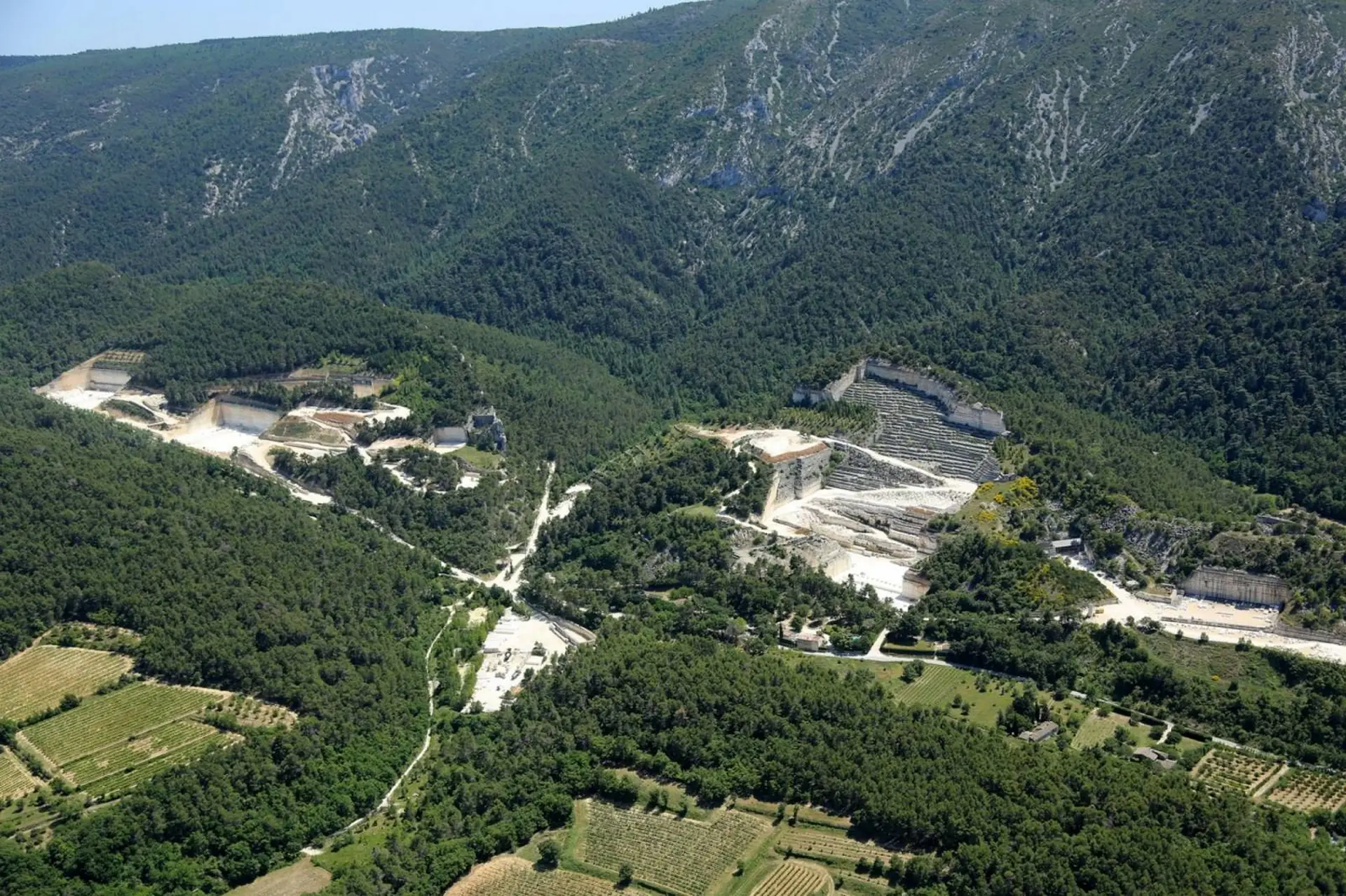 Les Carrières de Pierre de Fontvieille