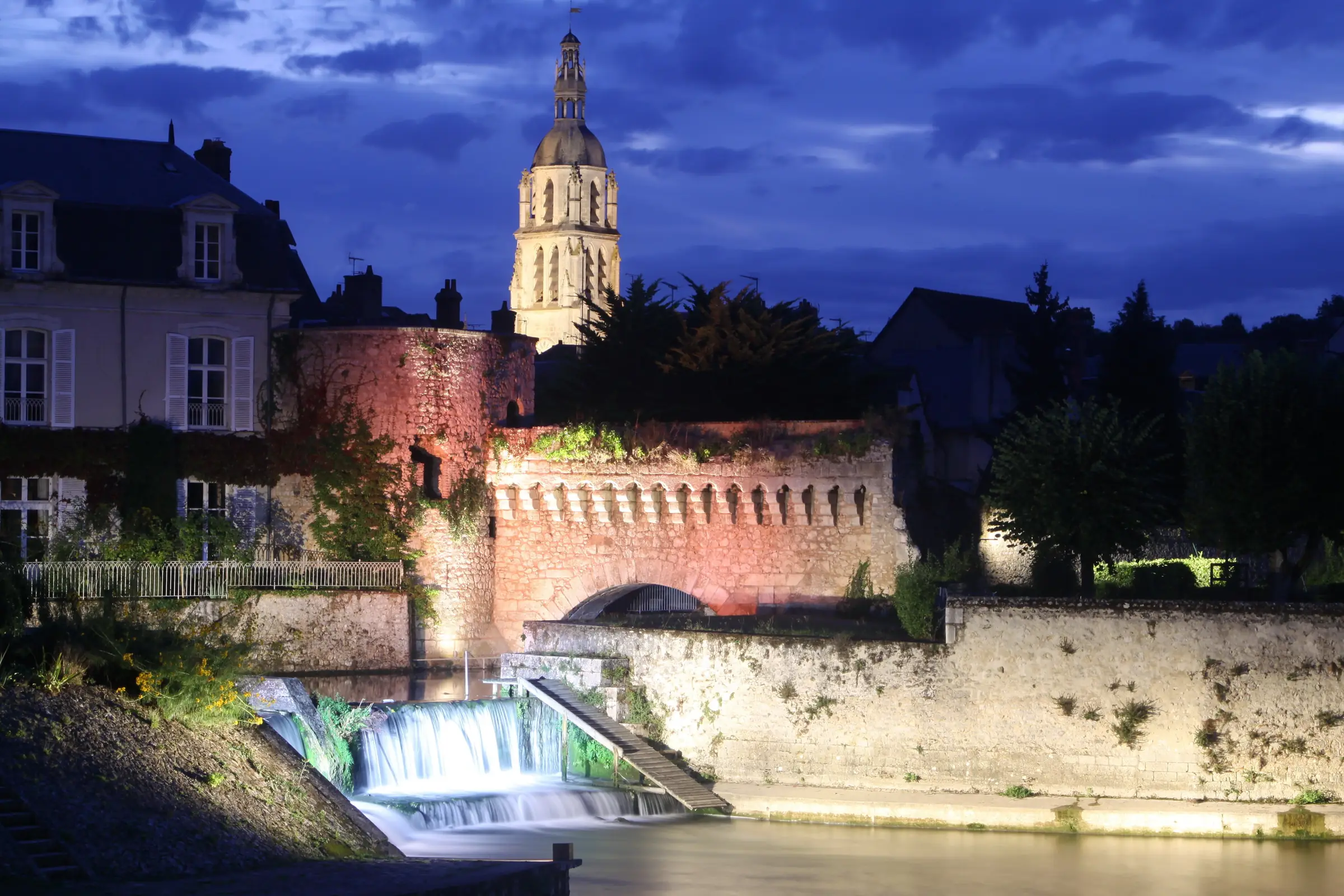 Visite nocturne de la ville de Vendôme, ville d'eau et de lumière