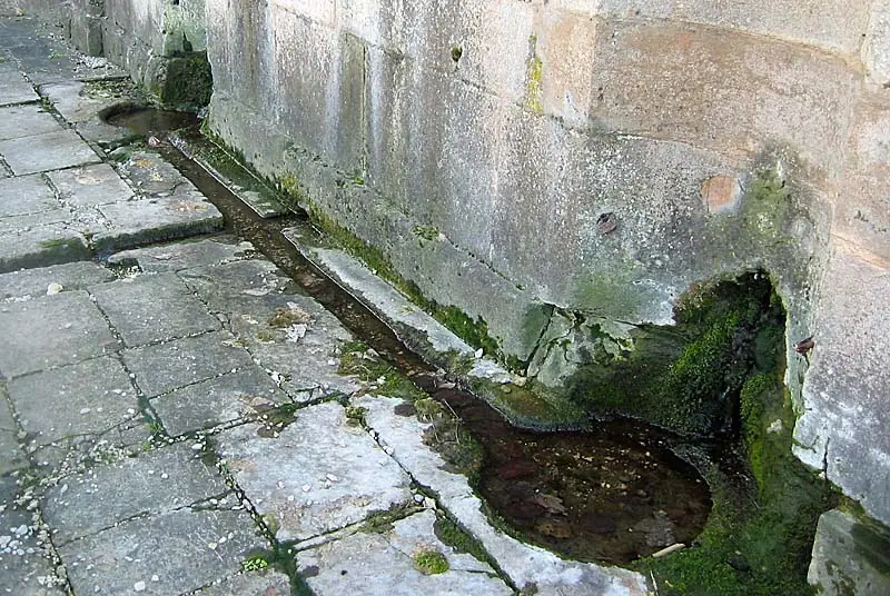 Fontaine Saint-Nicolas