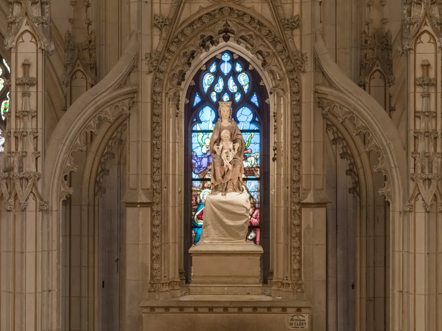 Basilique Notre-Dame de Cléry