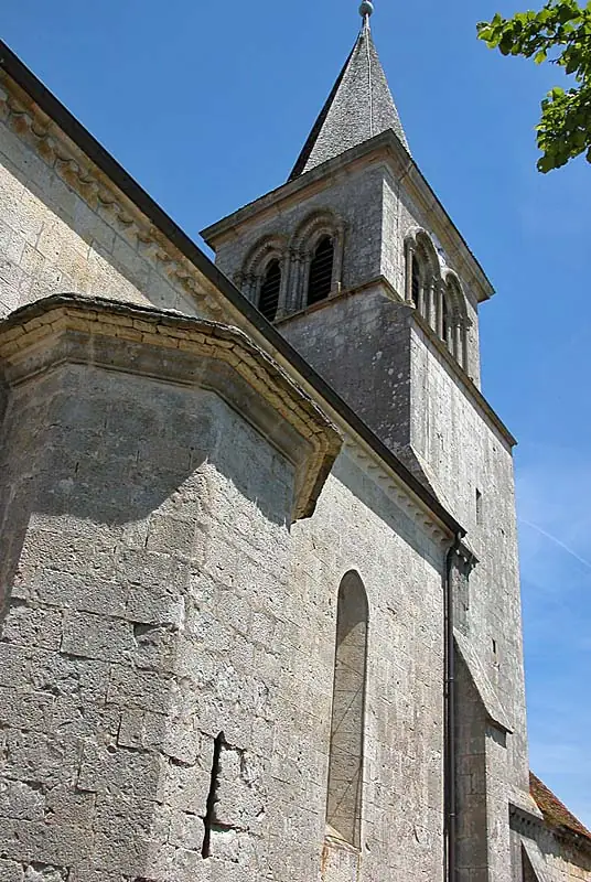 Eglise Saint-Pierre-es-Liens d'Arbot