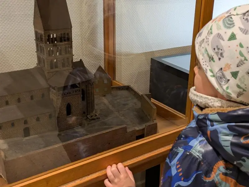 Exposition : jeux et jouets d'autrefois