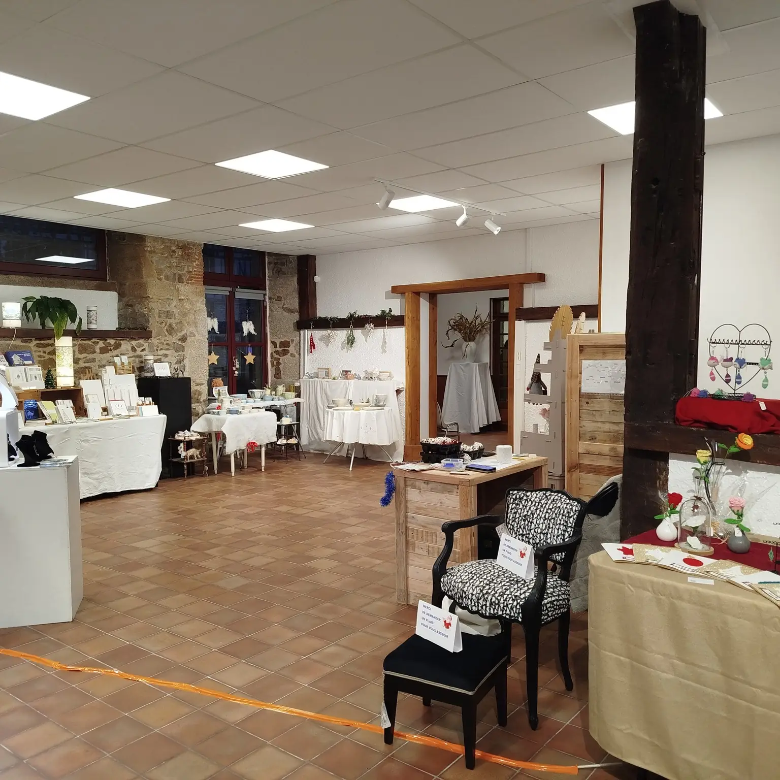 Boutique des Métiers d'Art à l'espace culturel, le Grand Saint-Léonard