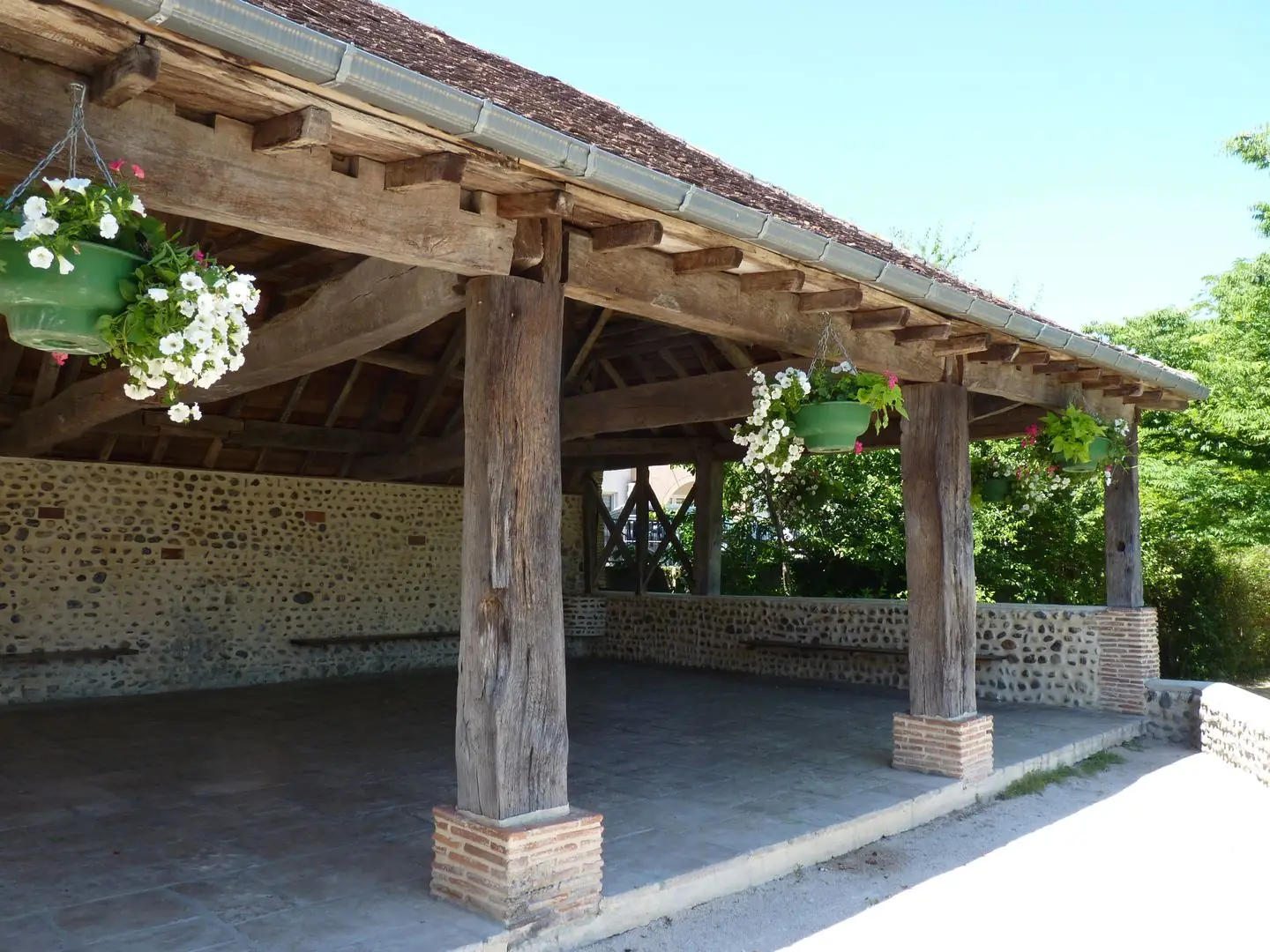 Sauvagnon, entre parcs et jolies pierres