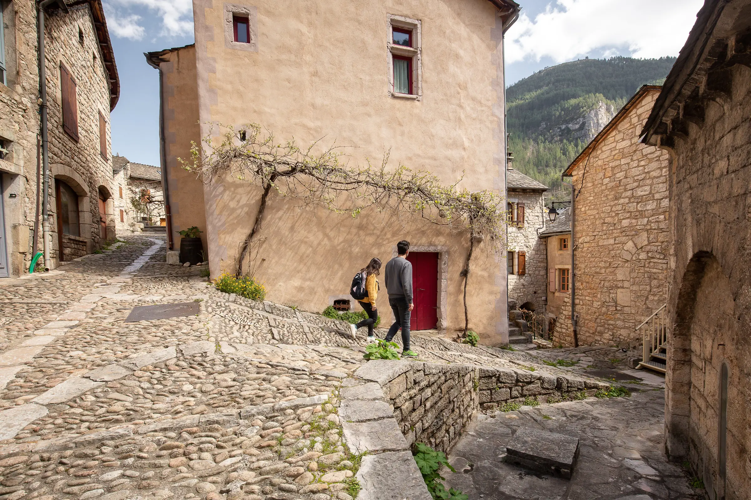 CITÉ MÉDIÉVALE DE SAINTE-ENIMIE
