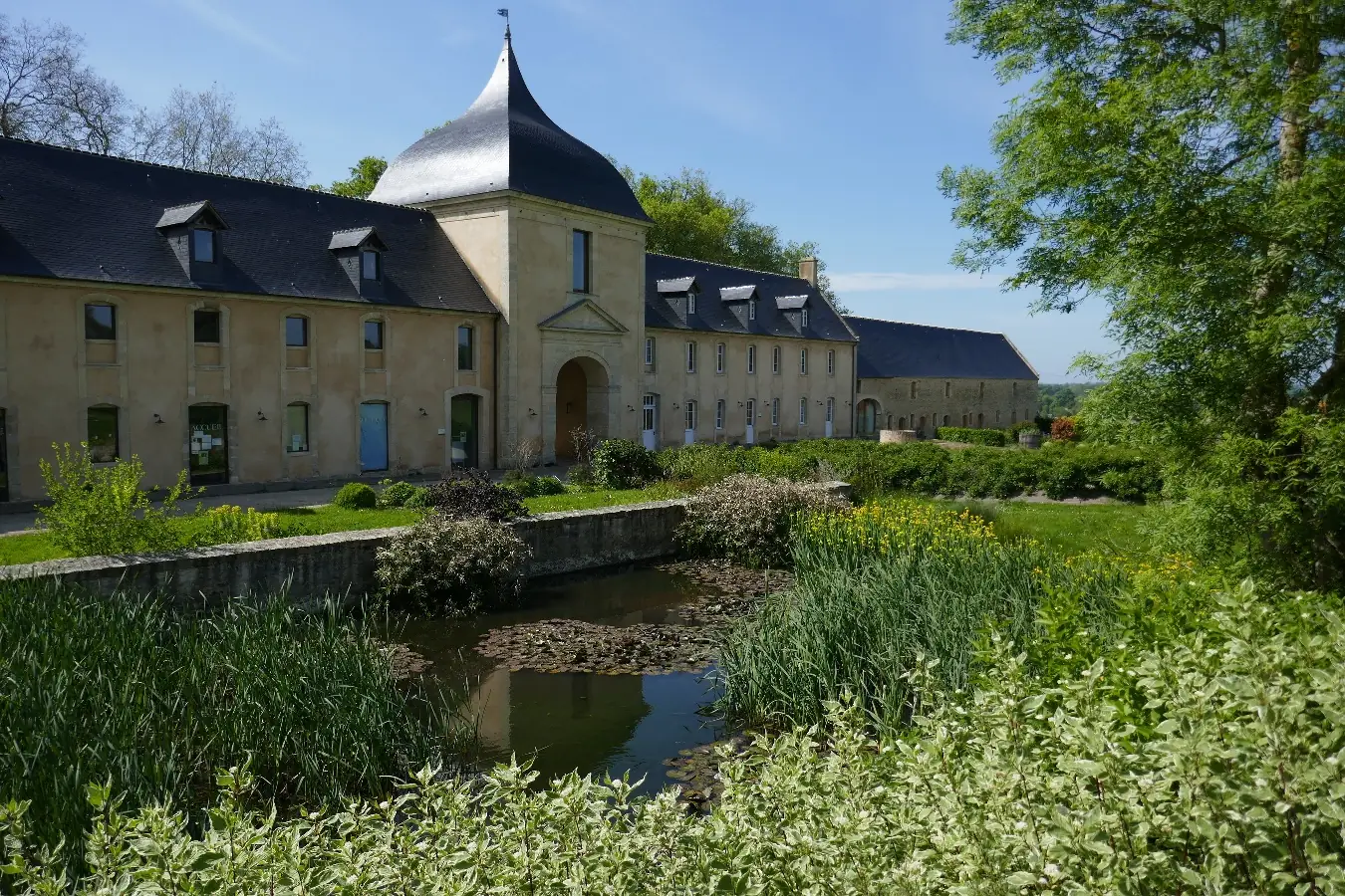 Abbaye Saint-Martin de Mondaye