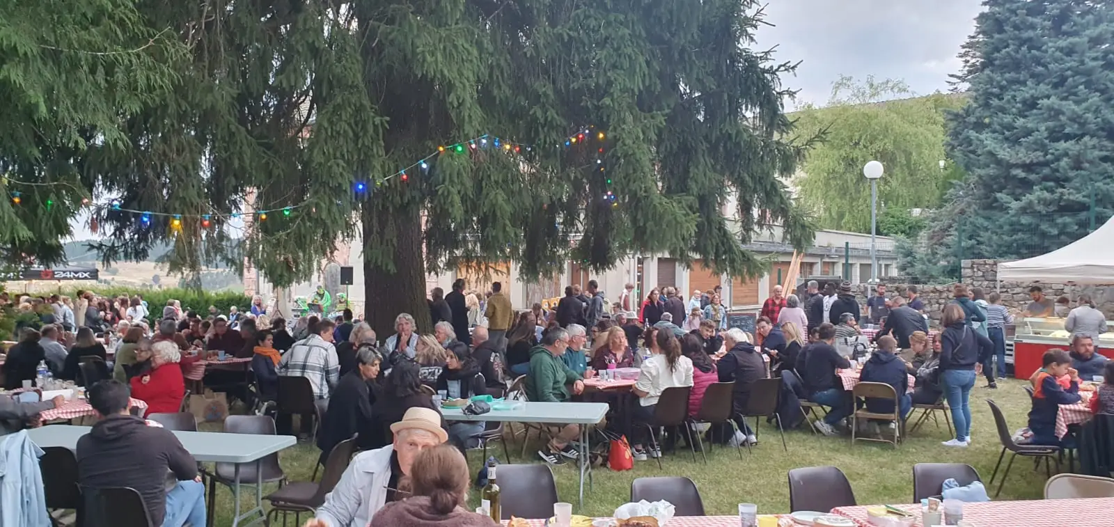 LA GUINGUETTE FERMIÈRE DE SAINT-ALBAN