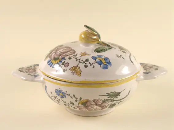 Excursion au Musée départemental de la Faïence et des arts de la table à Samadet