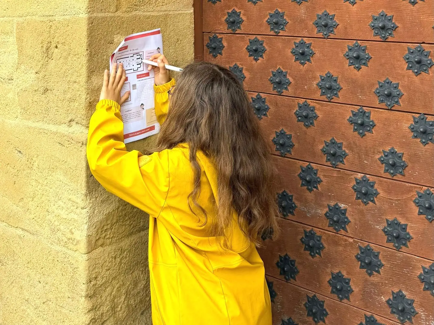 Je découvre avec "Zoé la curieuse" l'église Sainte-Foy de Morlaàs