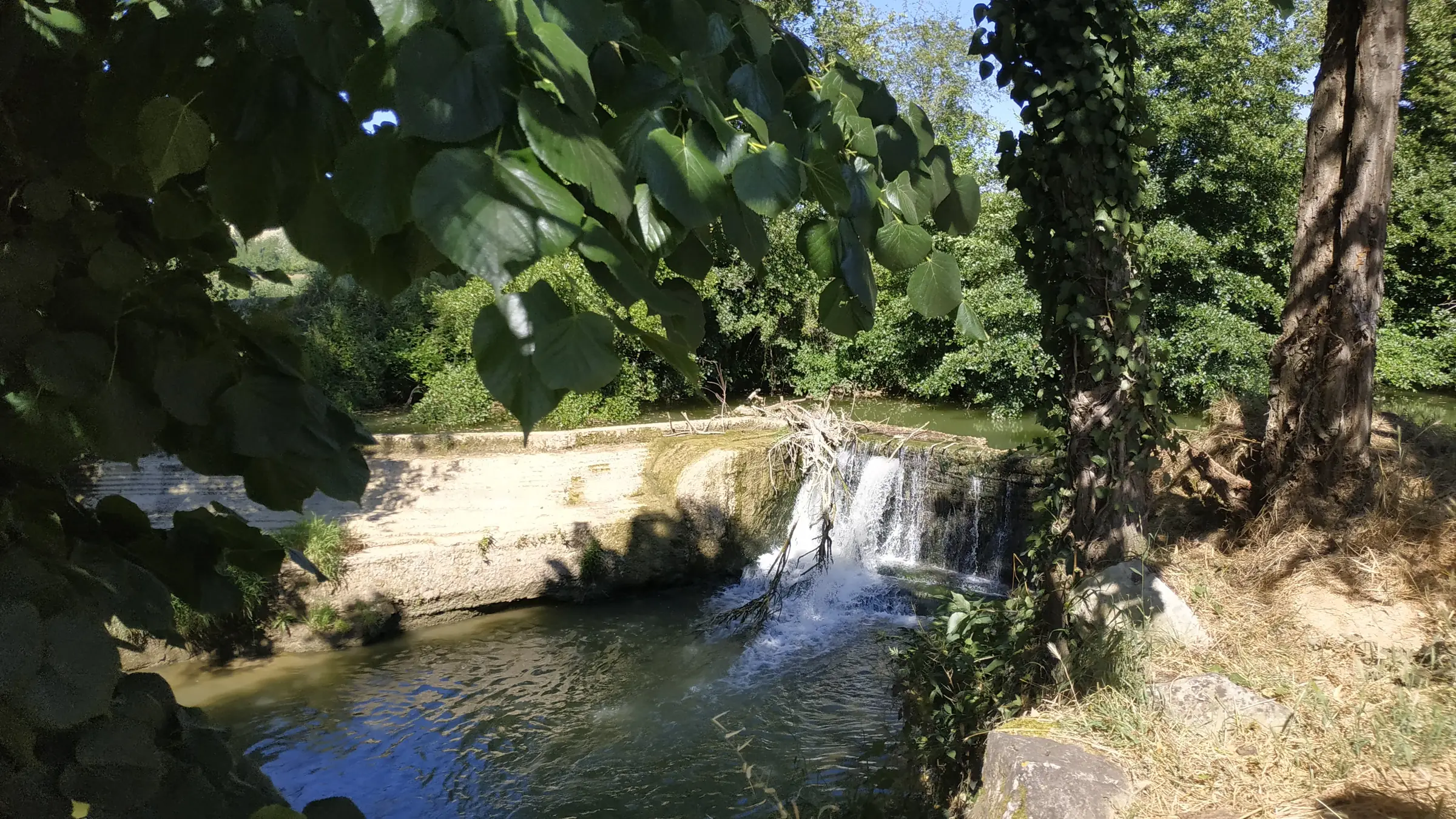 LE MOULIN DE NAGEN ET SA BRIQUETERIE