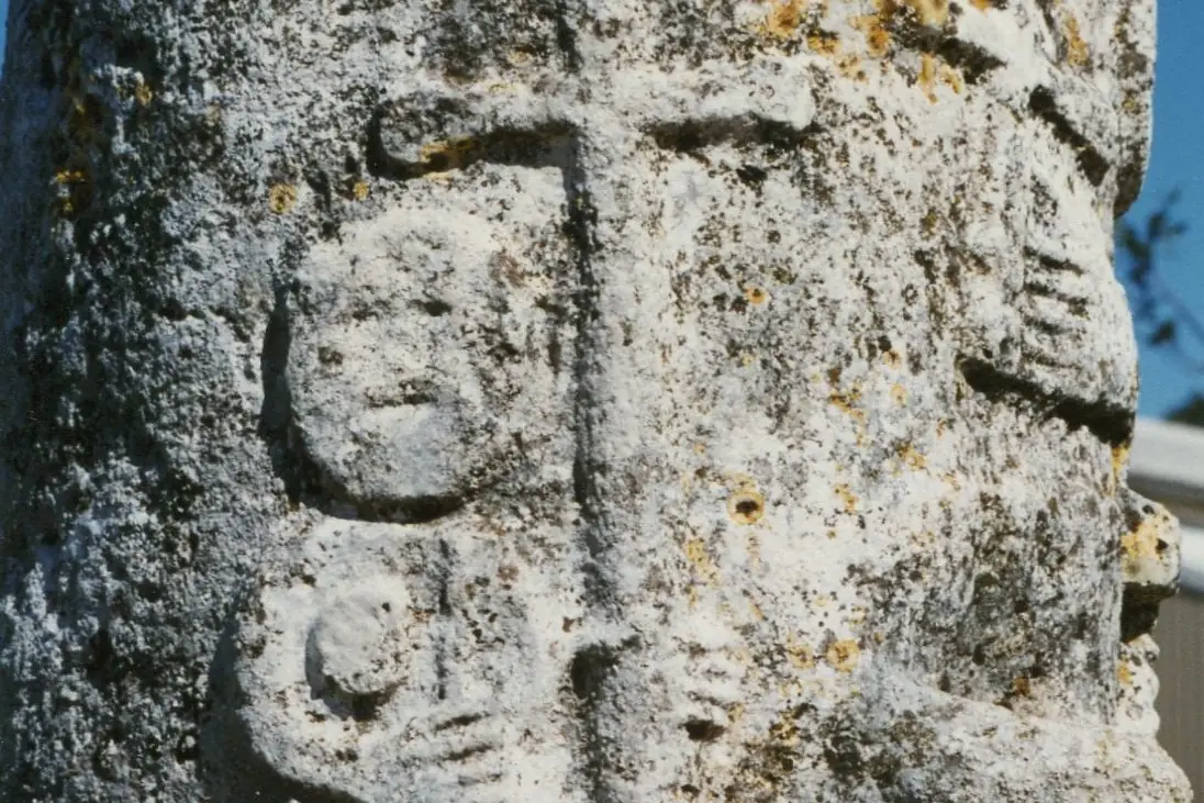 CROIX DE PIERRE DU BUFFRE